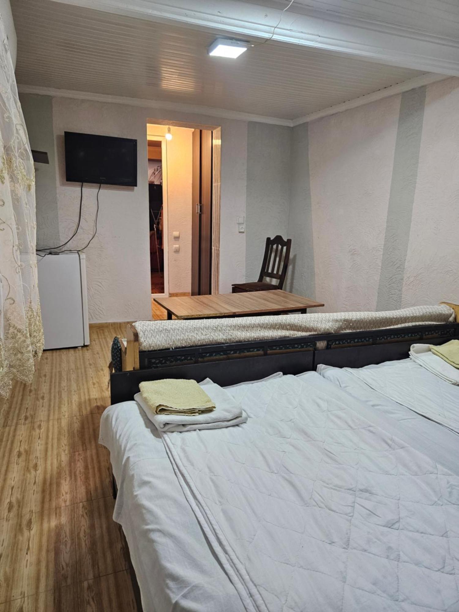 Guest House 2 Floor Batumi Exterior foto